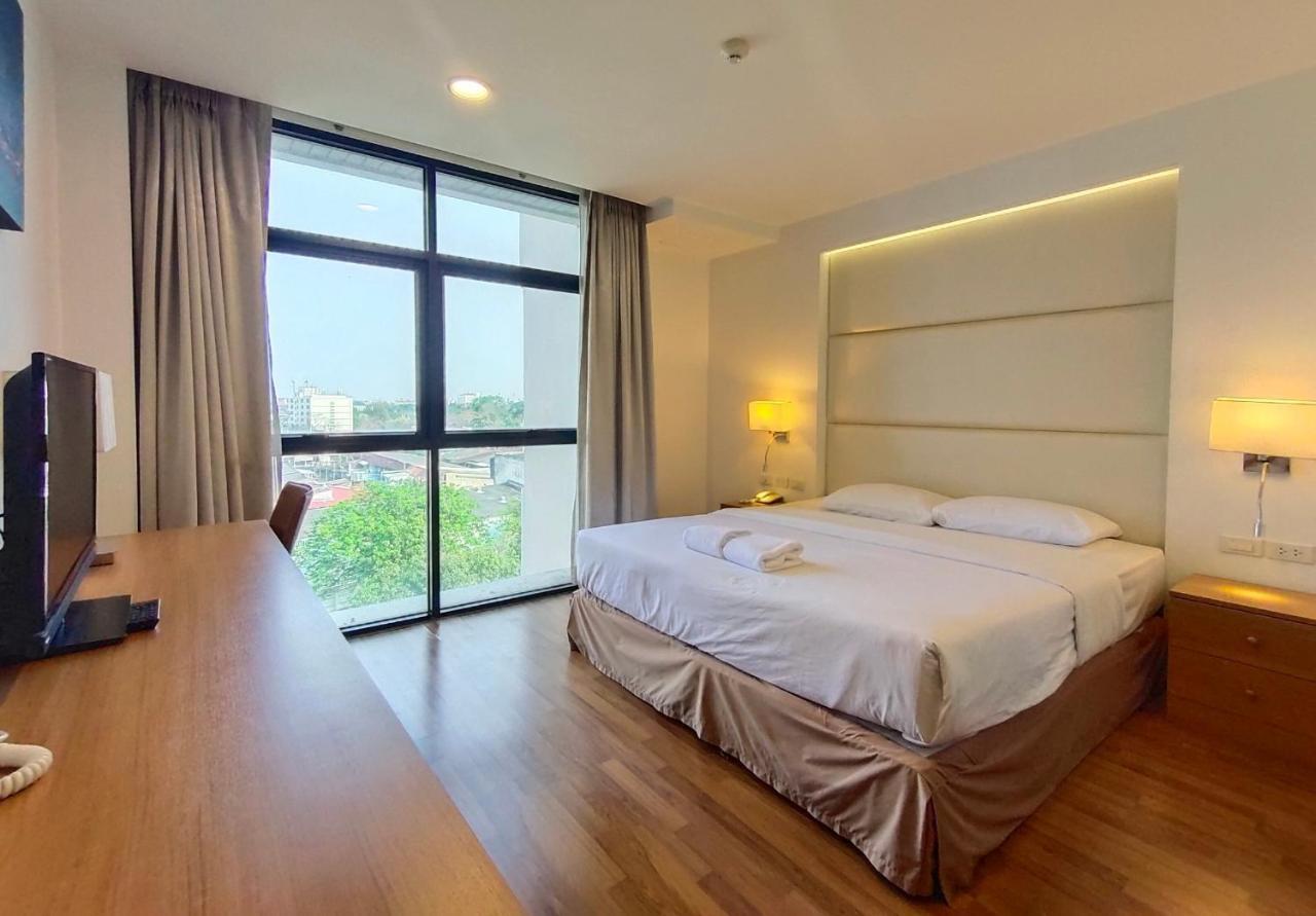Ebina House - Sha Extra Plus Bangkok Exterior foto